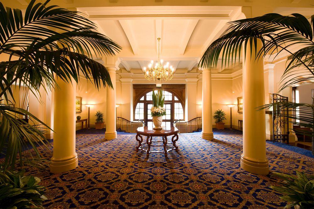 ホテル トレジャリー ブリスベン エクステリア 写真 The lobby of the hotel